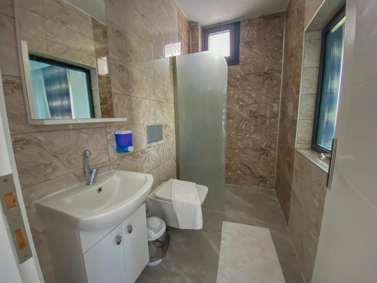 Lion Hotel Didim Exterior photo